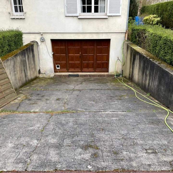 Nettoyage sols exterieurs Bourg-Achard