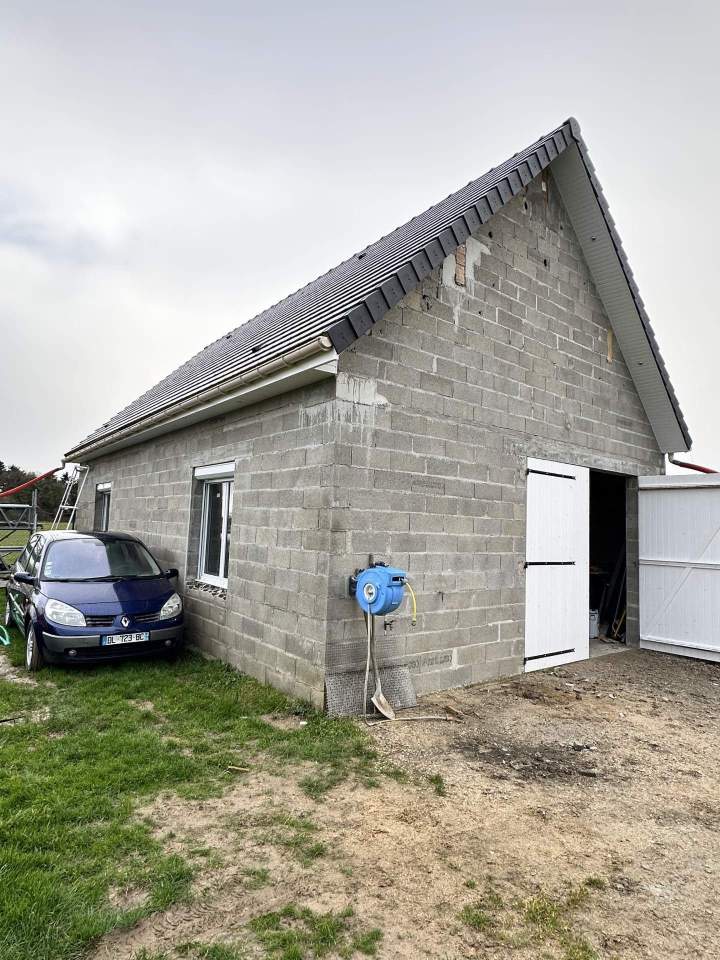 Réalisation d'enduits projetés Avant Apres 2